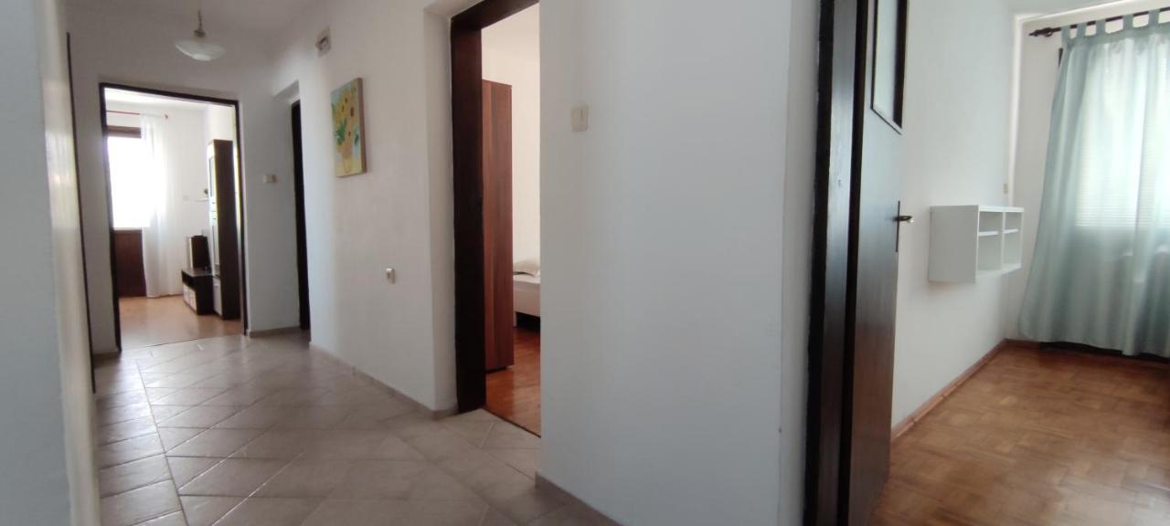 Yanevi Apartments เชอร์โนโมเรทส์ ภายนอก รูปภาพ